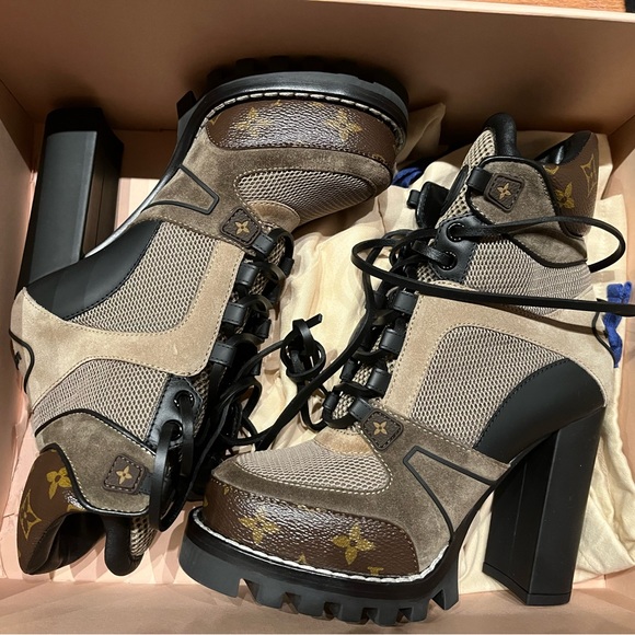 Louis Vuitton Star Trail Ankle Boots, size 6 - Picture 1 of 6